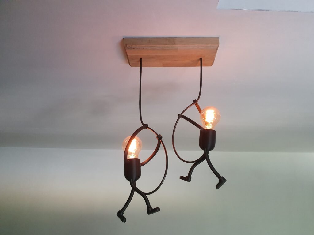 Lampa od sjena dječaka za dekoraciju – 3D štampano
