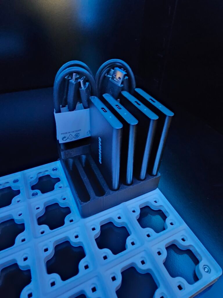 Držač za Samsung T7 disk – 3D štampano