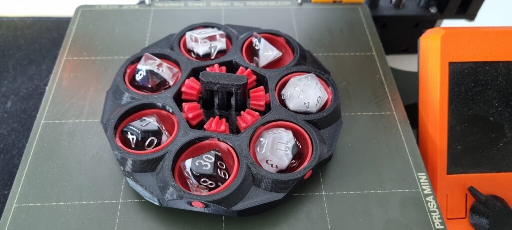 Kutija za kockice sa zupčanicima – 3D štampano