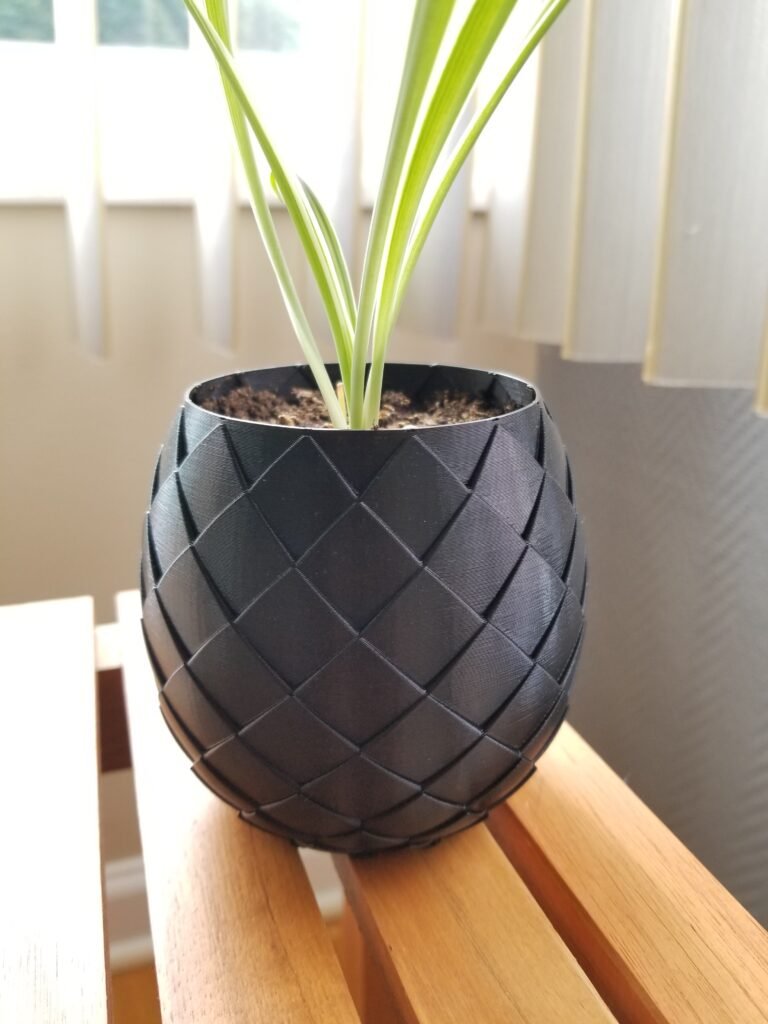 Lonac za biljke – Jaje zmajevo – 3D štampano
