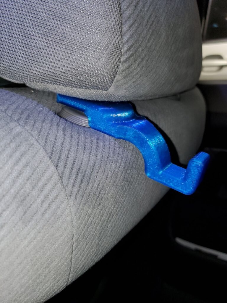 Držač za dječiju sjedišta u kolima – 3D štampano