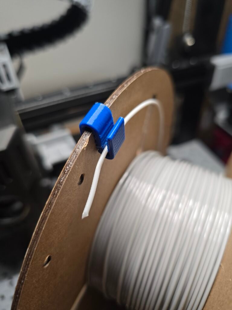 Držači filamenti za štampače – 3D štampano