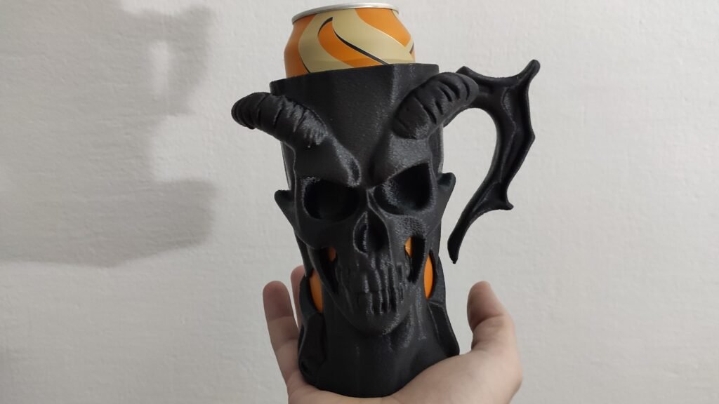 Držač za limenke u obliku lobanje – 3D štampano