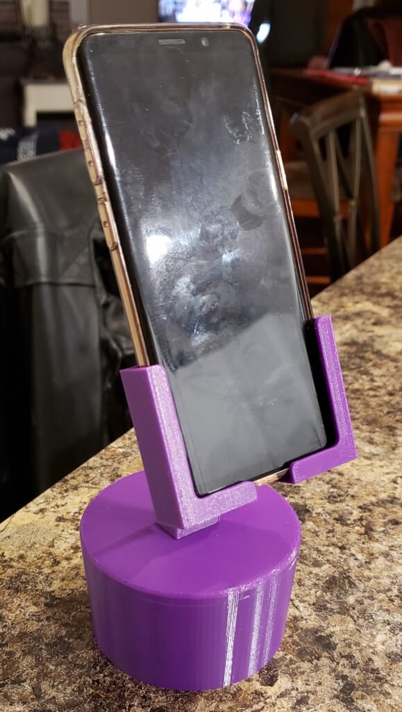 Držač za telefon u automobilu – 3D štampano