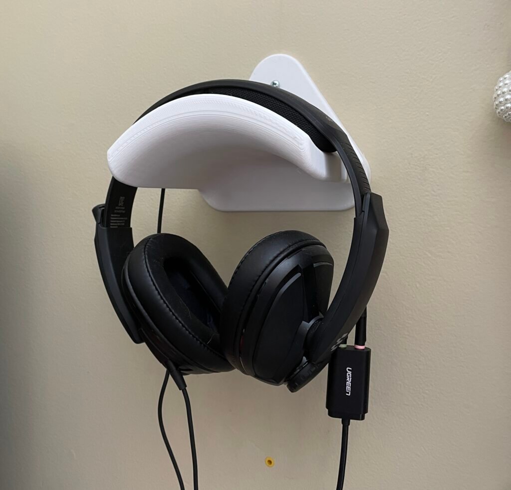 Držač za slušalice na zidu – 3D štampano