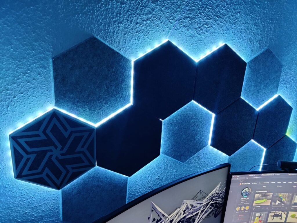 Modularni LED kanali za geometrijske panela – 3D štampano