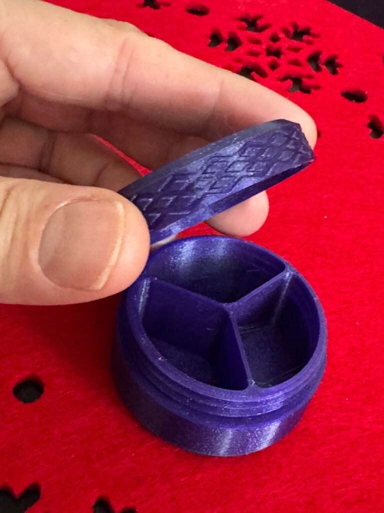 Kutijica za pilule, praktična pomoć – 3D štampano