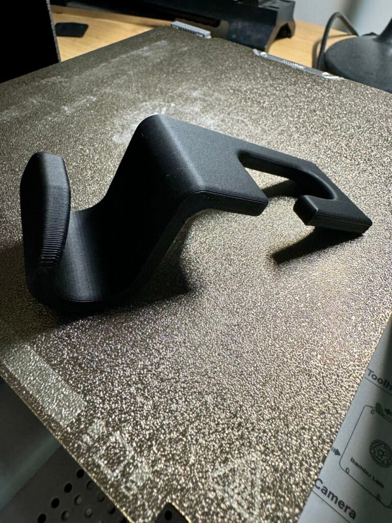 Držač za naslon glave u vozilu – 3D štampano
