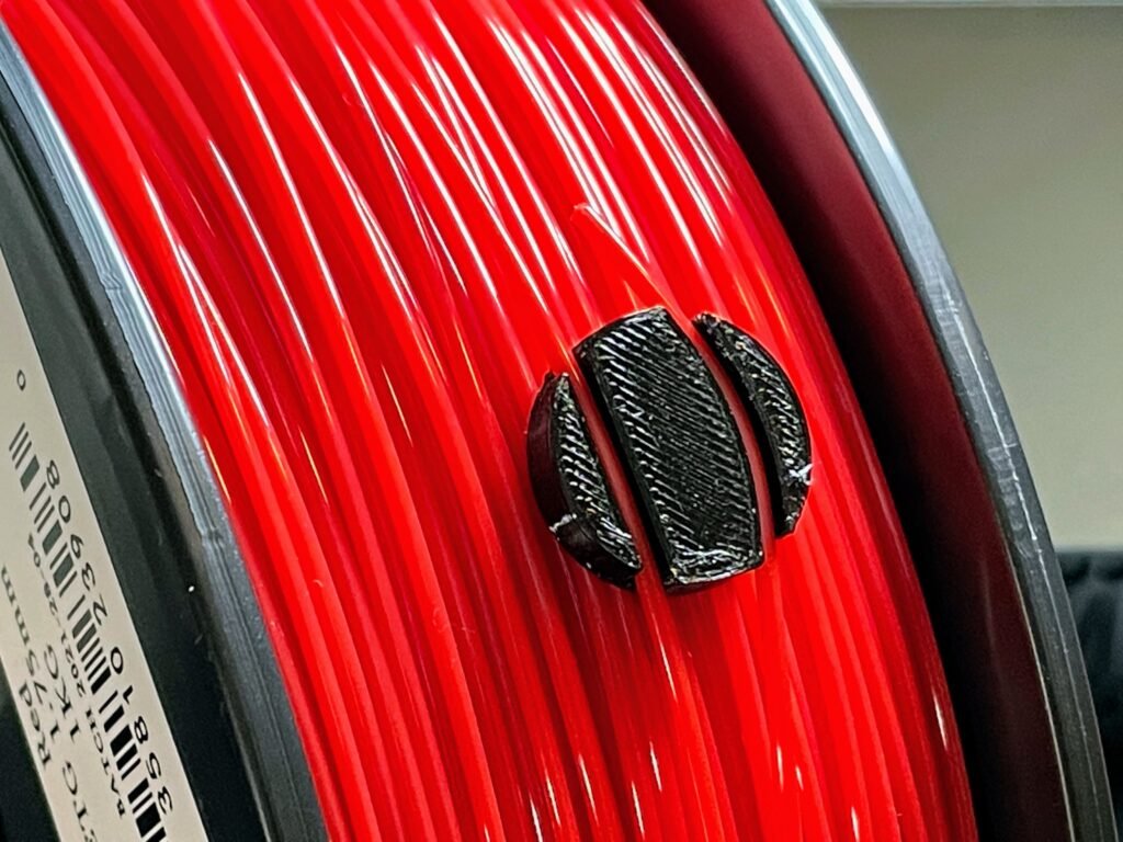 Univerzalni držač za filamenat od 1.75 mm – 3D štampano