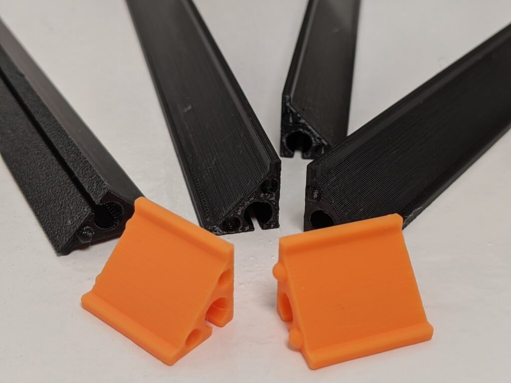 Držači za LED traku, različite namjene – 3D štampano