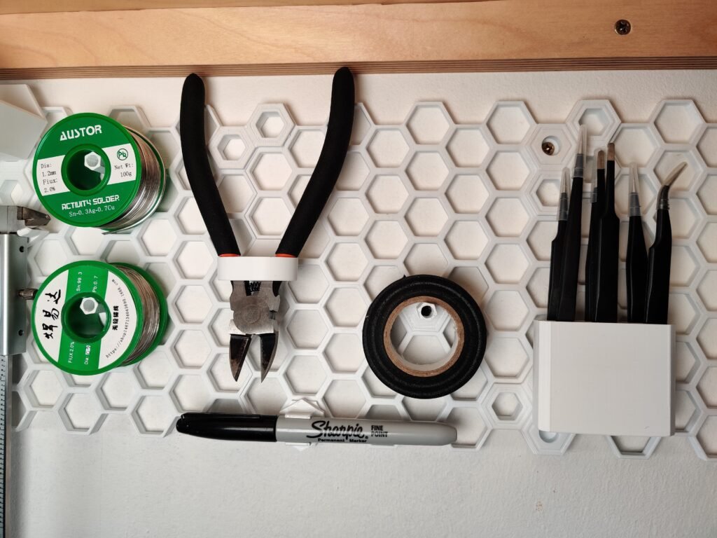 Držač za Sharpie, zidna organizacija – 3D štampano