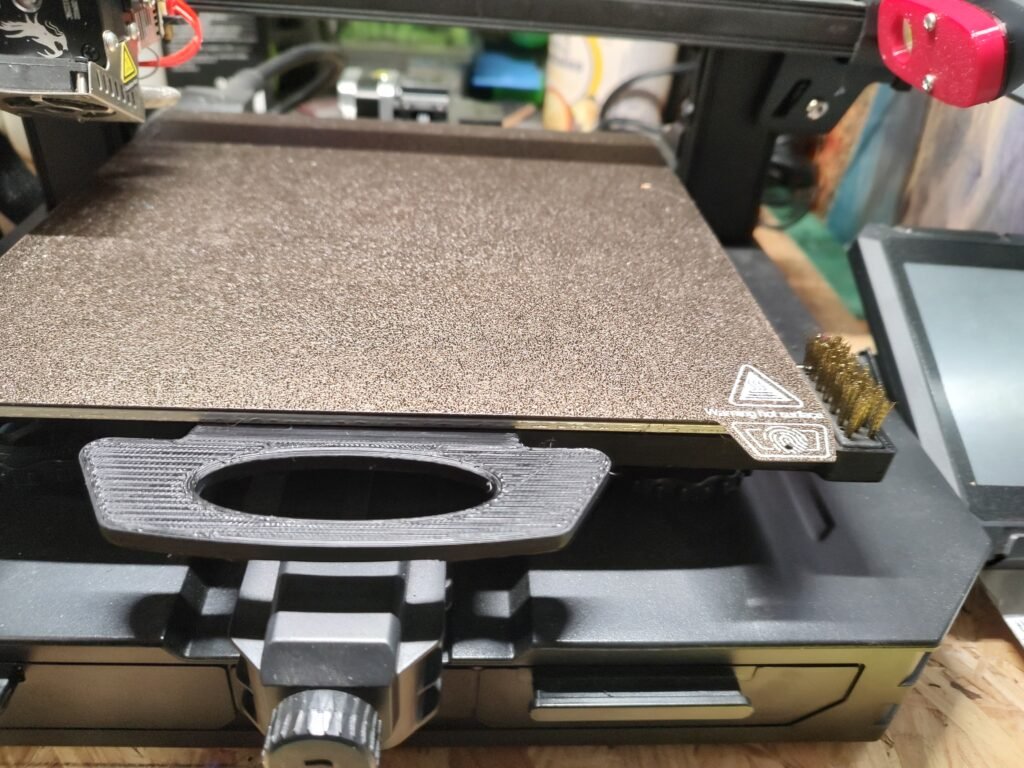 Ručka za štampač sa držačem četke – 3D štampano