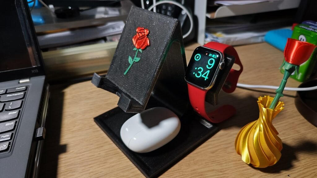 Držač za telefon i pametni sat – 3D štampano