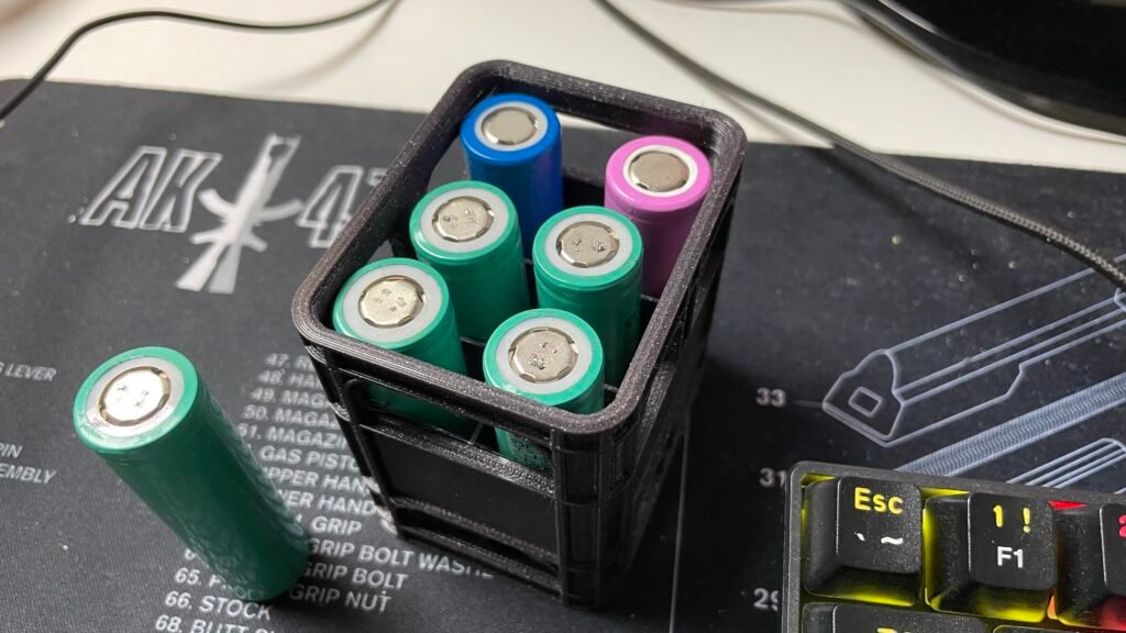 Držač baterija za elektronske projekte – 3D štampano