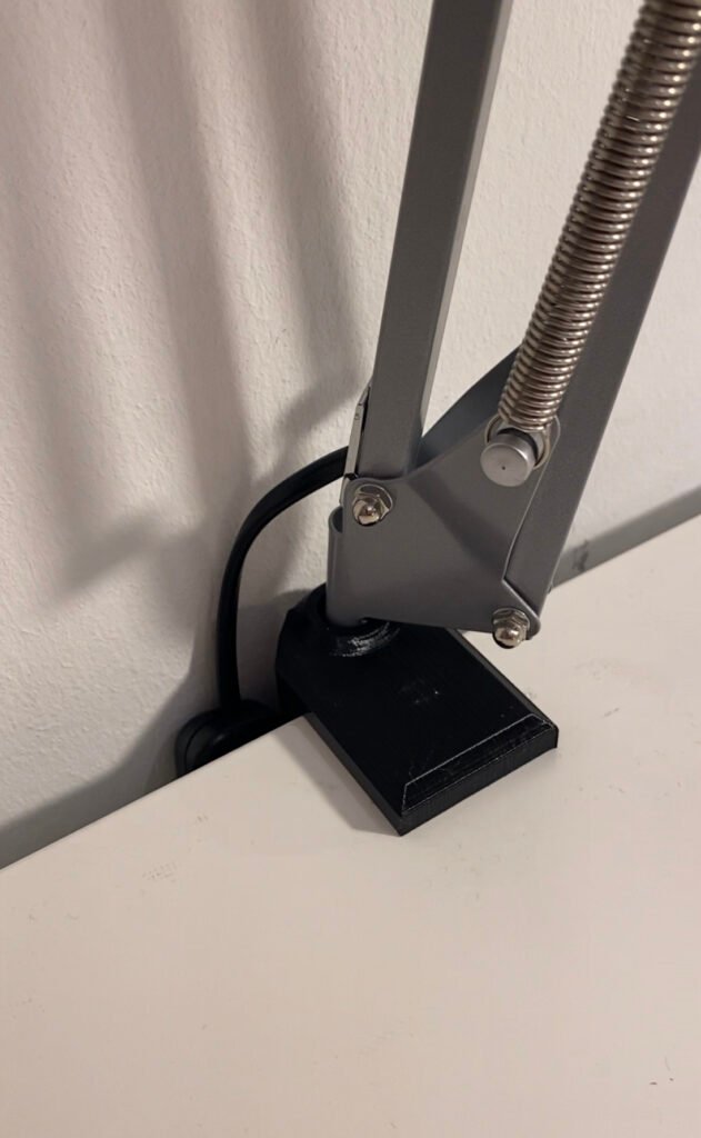 Lampa baza za sto, stezaljka – 3D štampano