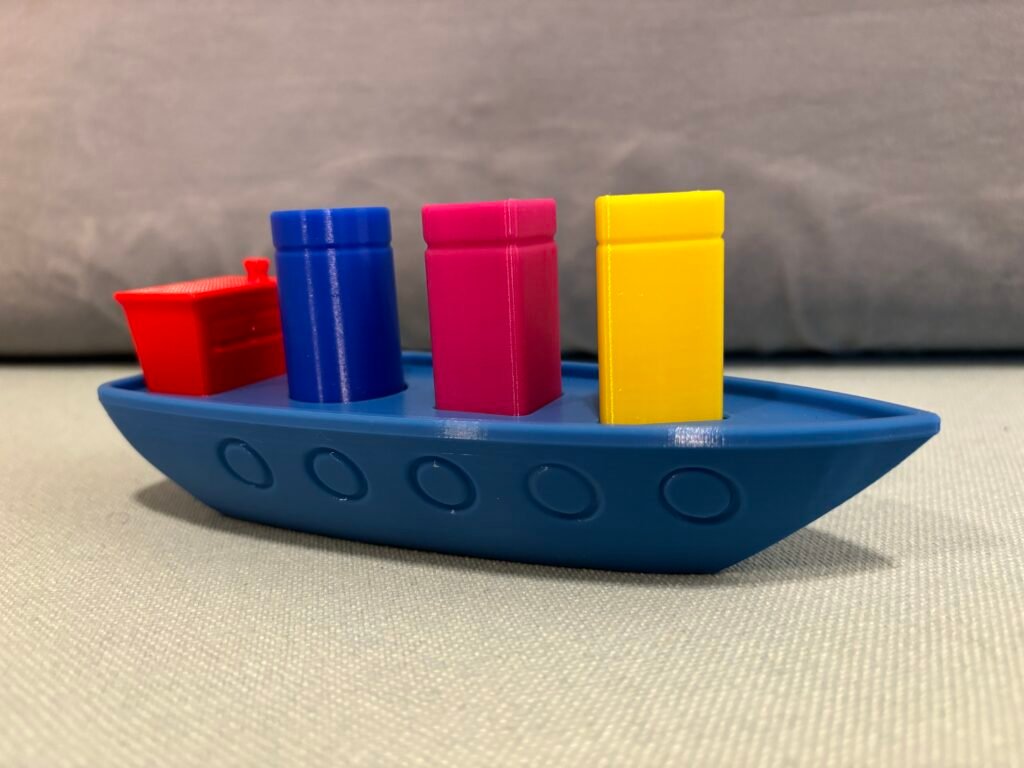 Igračka barka za mališanu – 3D štampano