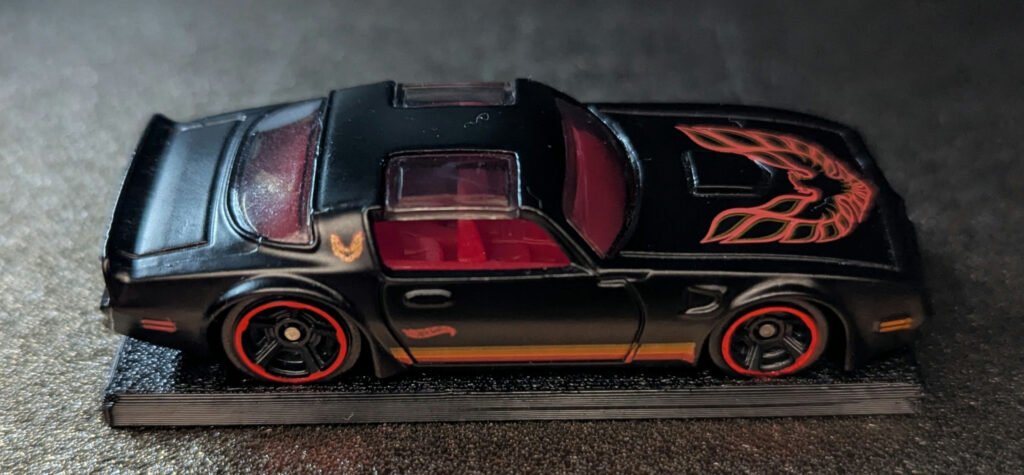 Držač za automobile – izložba i čuvanje – 3D štampano