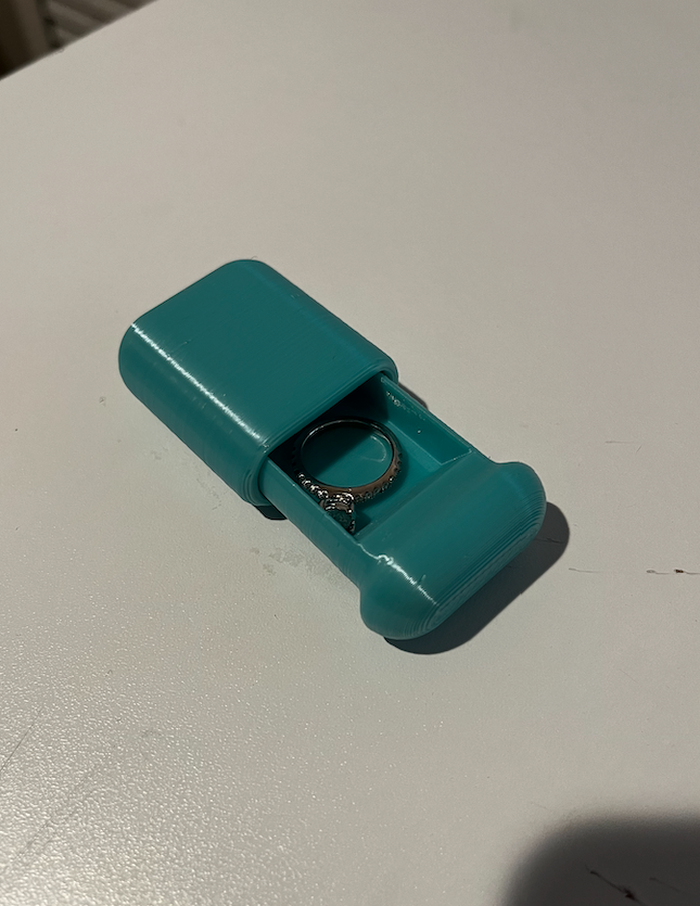 Kutija za nakit na putovanju – 3D štampano