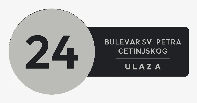 Pločica za ulaz zgrade sa brojem u krugu